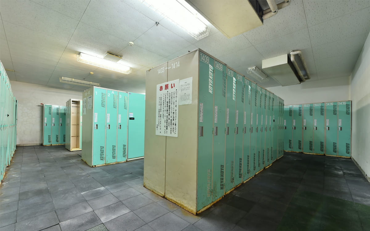 rooms